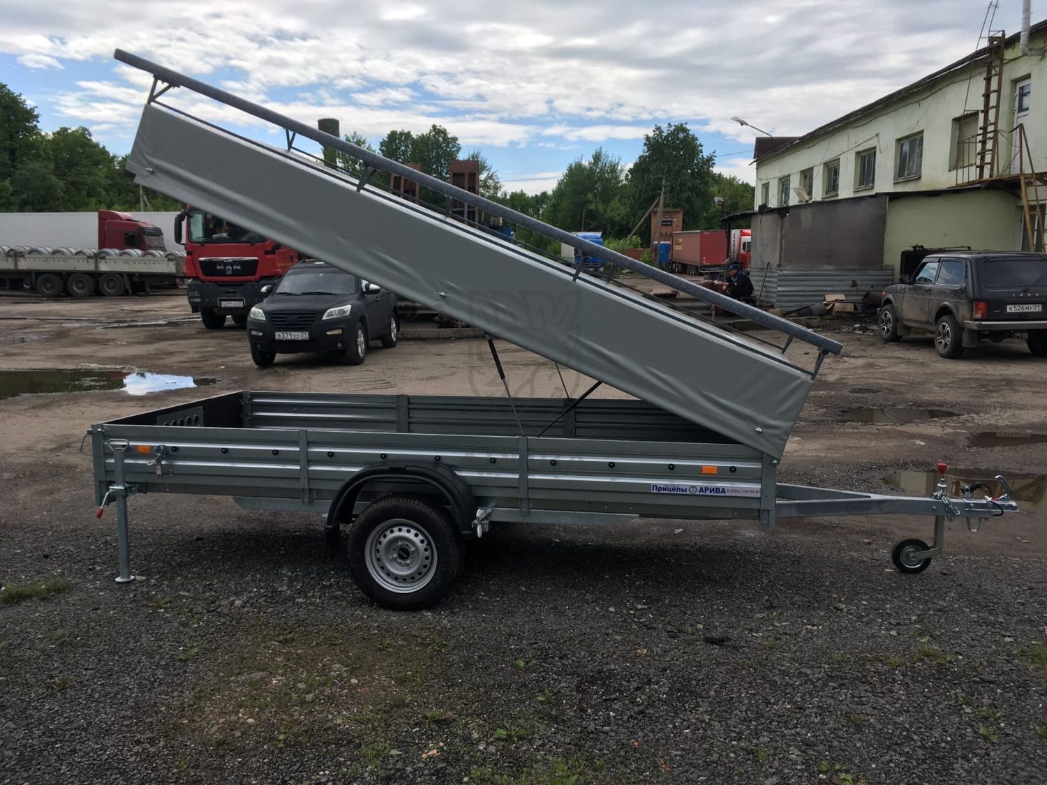 Стапель для лодки ПВХ откидной на прицеп МЗСА 817717.012